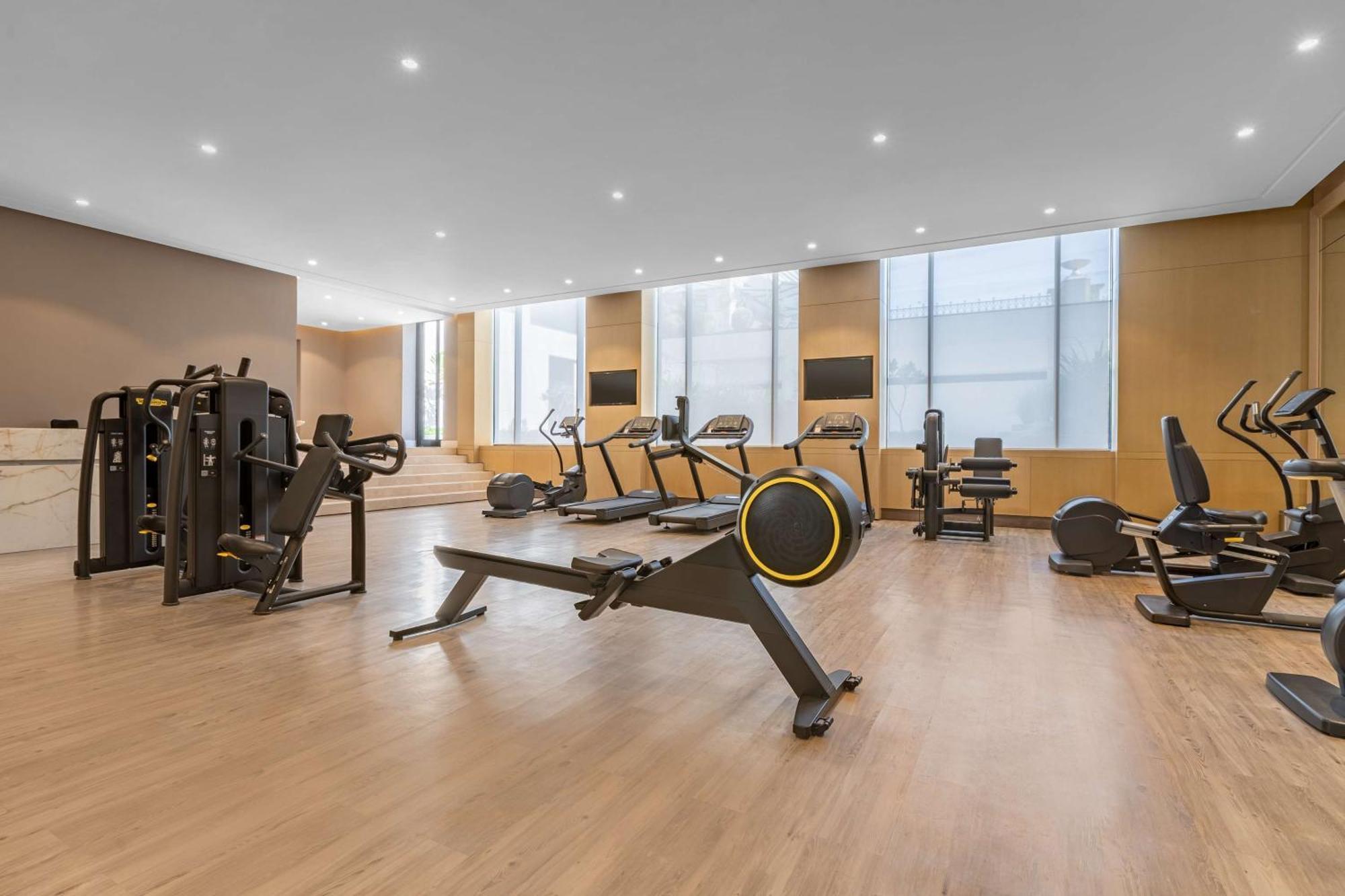 Mansard Riyadh, A Radisson Collection Hotel Luaran gambar The gym at the hotel