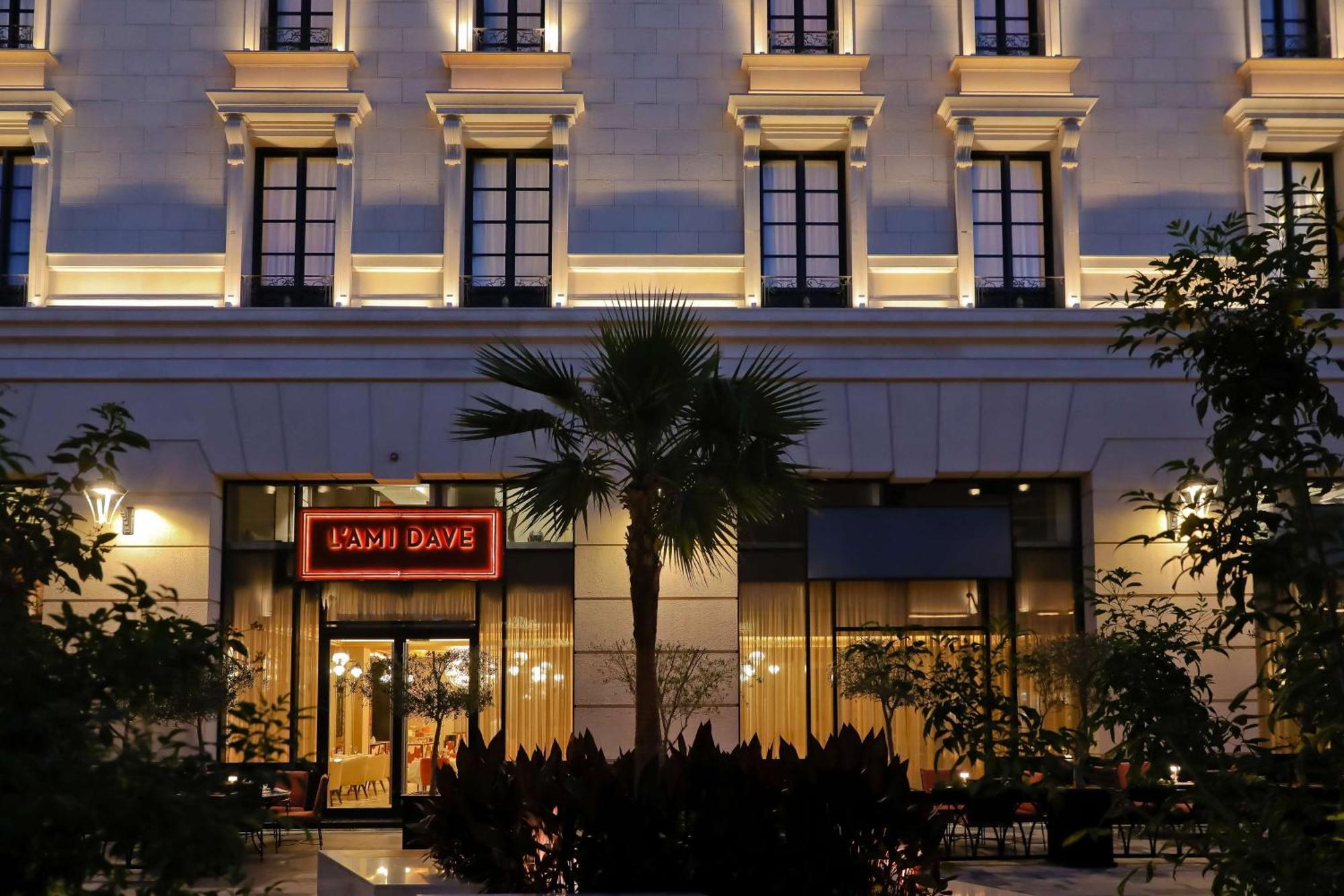Mansard Riyadh, A Radisson Collection Hotel Luaran gambar Last Day's store in Athens
