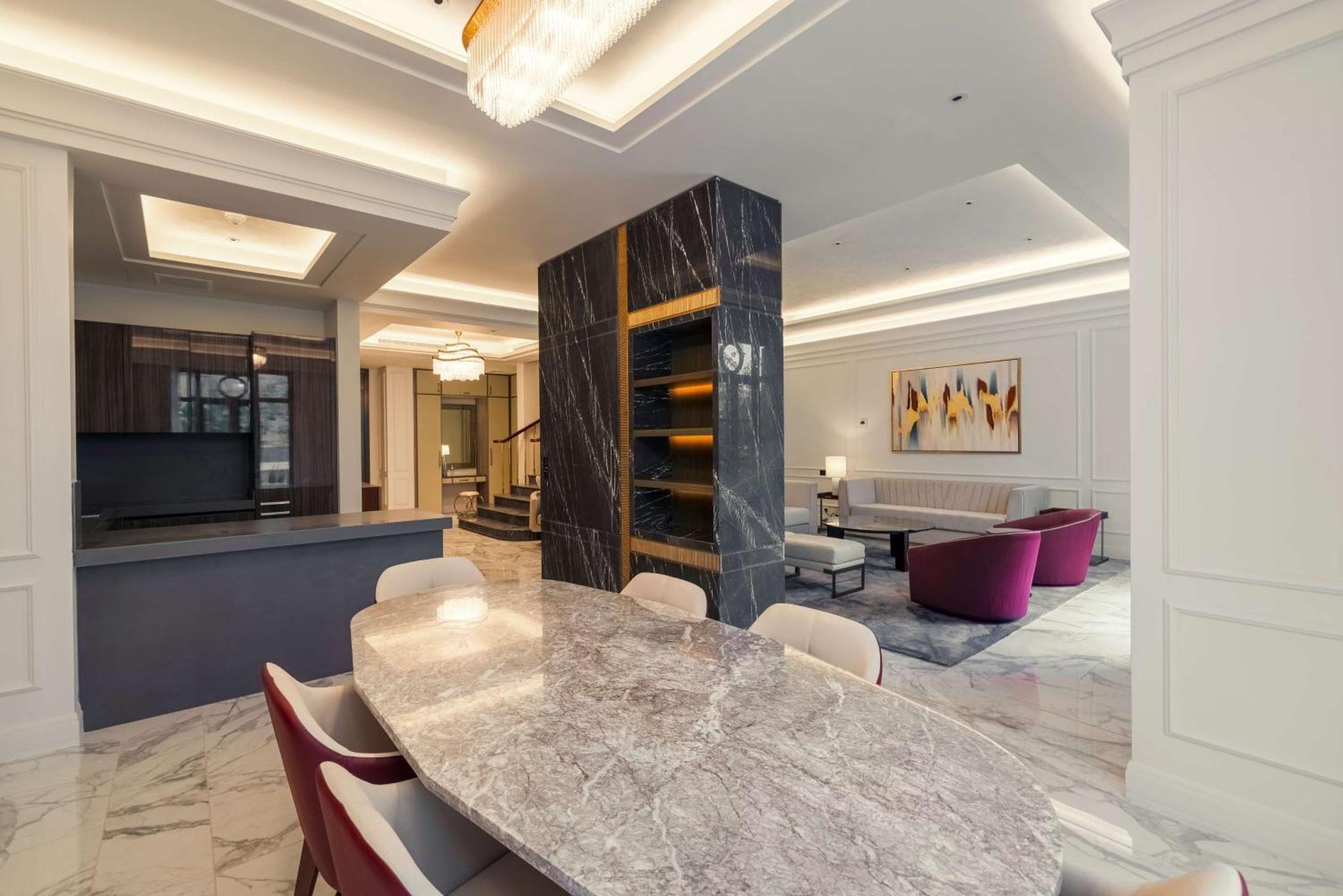 Mansard Riyadh, A Radisson Collection Hotel Luaran gambar The interior of a typical apartment