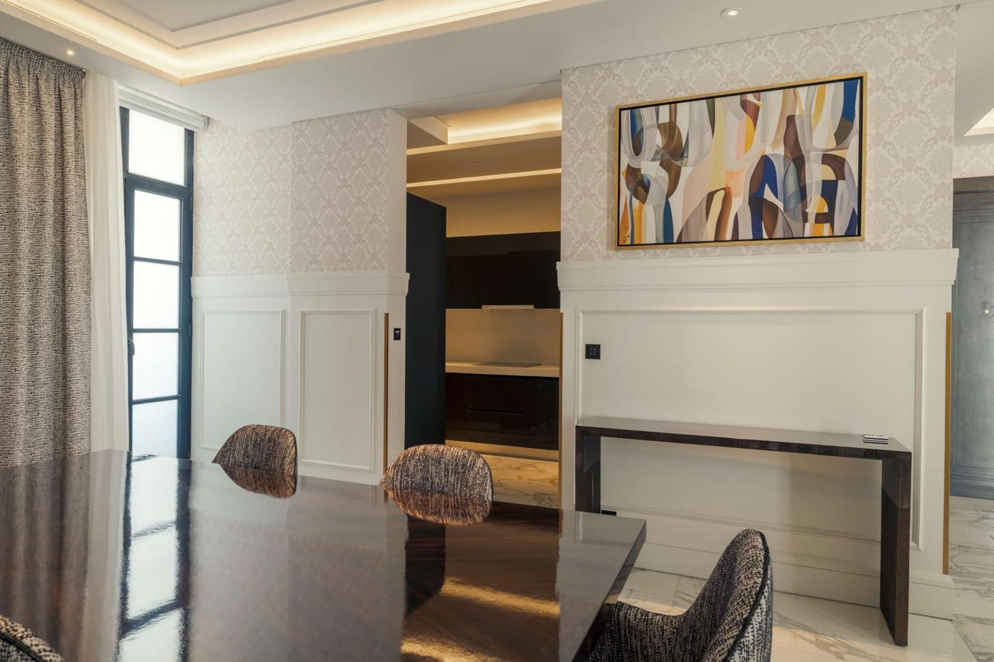 Mansard Riyadh, A Radisson Collection Hotel Luaran gambar Interior of a suite at The Ivy Collection